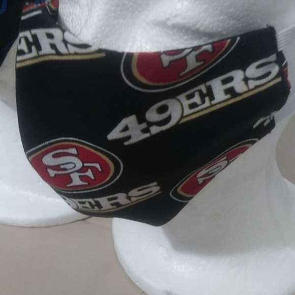 🔥Sale🔥Masks,  NFL sports team designs. - Picture 2 of 14